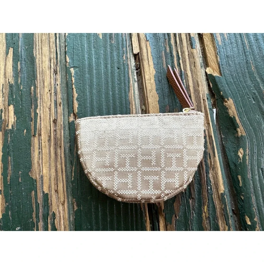 Tommy Hilfiger Monogram Jacquard Coin Purse Tan Cream Half Moon Zip‎ Pouch